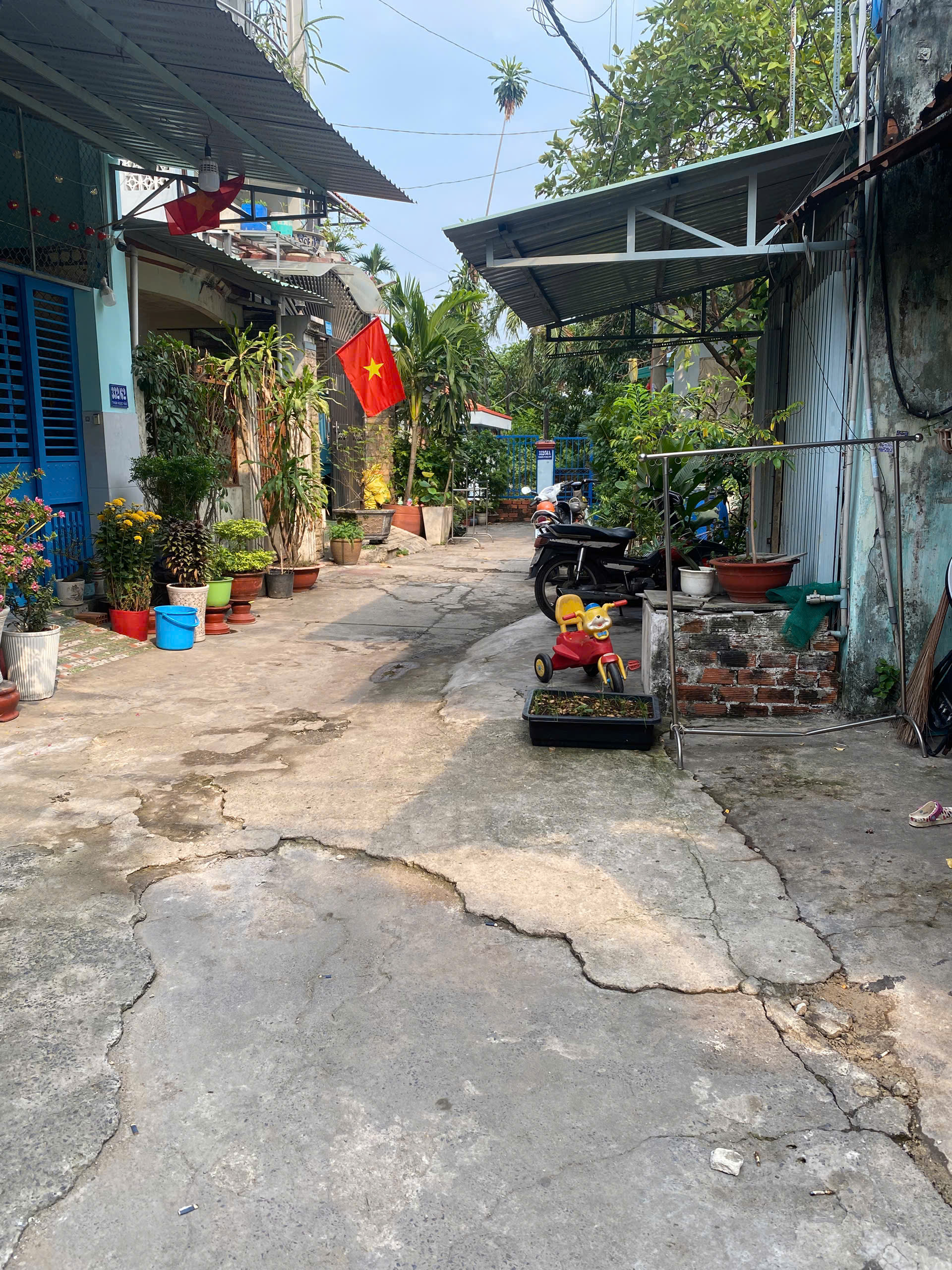CÔNG TY TNHH LINH ĐAN NHI