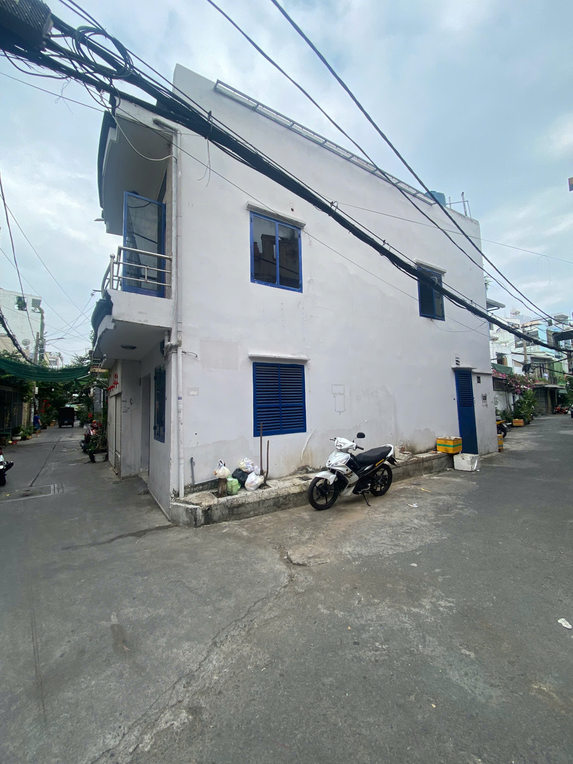 CÔNG TY TNHH LINH ĐAN NHI
