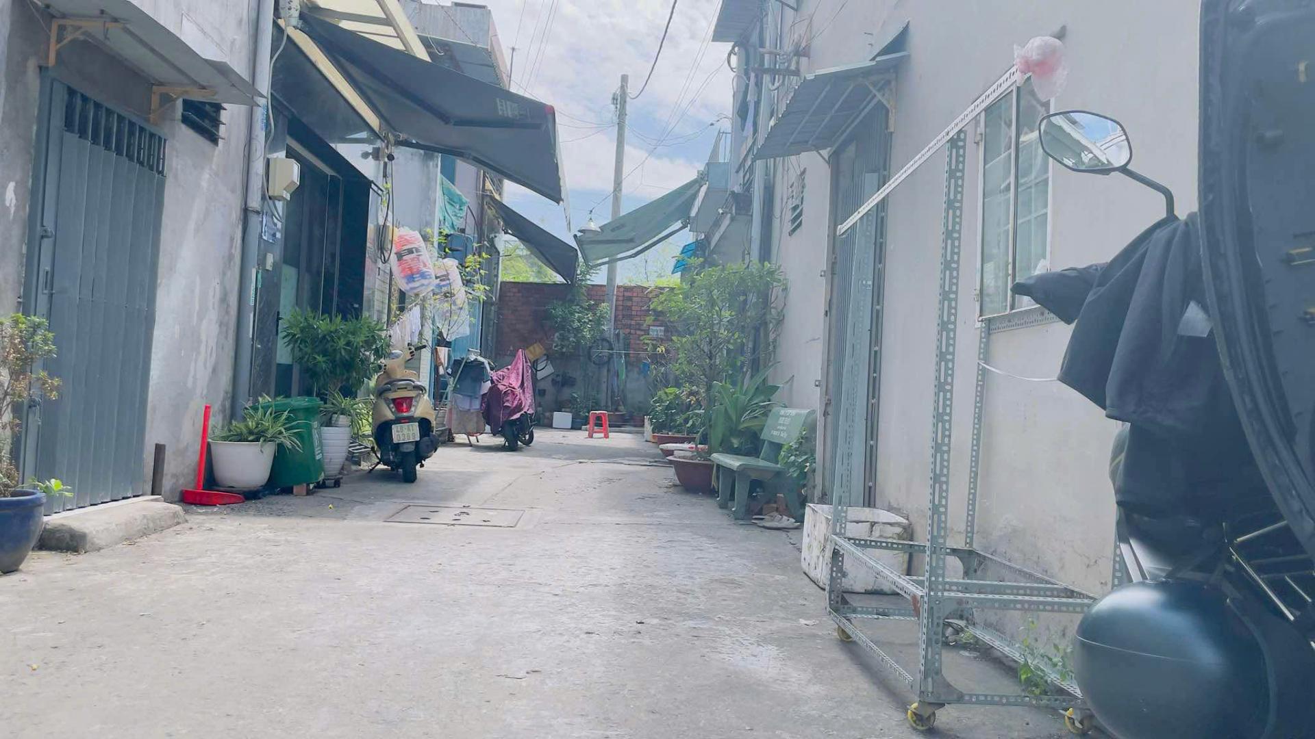 CÔNG TY TNHH LINH ĐAN NHI