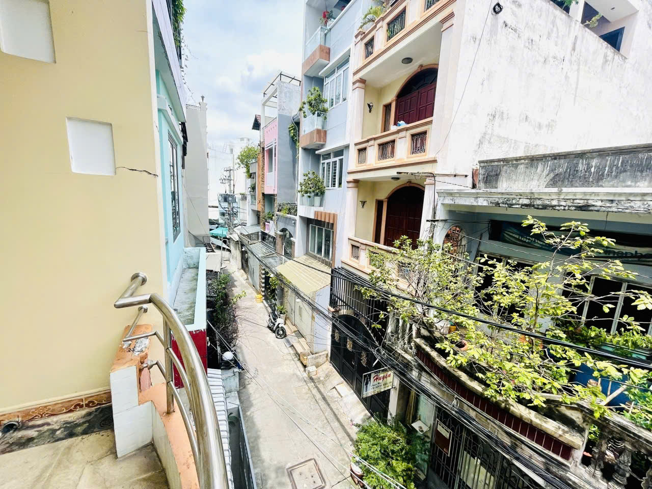 CÔNG TY TNHH LINH ĐAN NHI