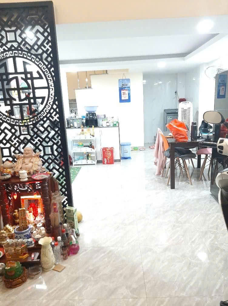 CÔNG TY TNHH LINH ĐAN NHI